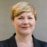 Frau